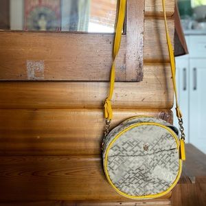 Round Yellow Gold Crossbody Tommy Hilfiger Purse